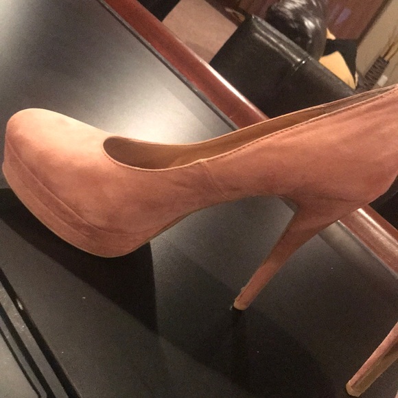 Blush heels - Picture 3 of 3